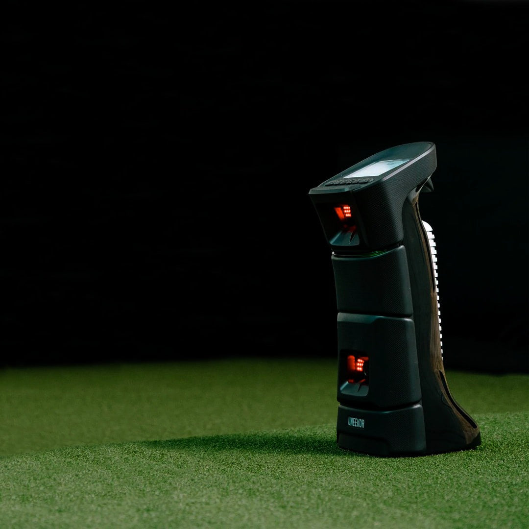 Uneekor EYE MINI Launch Monitor